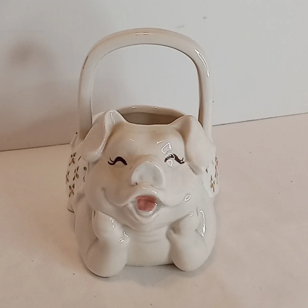 3 Piece Bundle Vintage Fritz And Floyd Laughing Pig Basket & Salt And Pepper Set